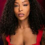 Brittany S. Hall Fotoğrafı