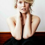 Hannah Arterton Fotoğrafı
