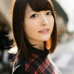 Kana Hanazawa Fotoğrafı