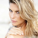 Martina Colombari Fotoğrafı