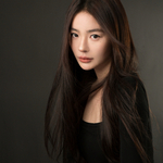 Yaxi Liu Fotoğrafı